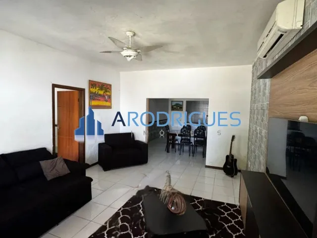 Imagem 6: Imperdível Casa Térrea em Jauá: 3 Quartos, 2 Suítes, 1 Sala, 4 Banheiros, 5 Vagas