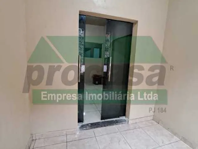 Imagem 4: Casa de rua / Residencial / Raiz