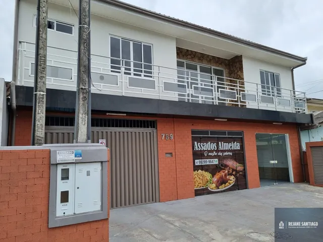 Imagem: Casa Sobrado com 3 apartamentos e 2 salas