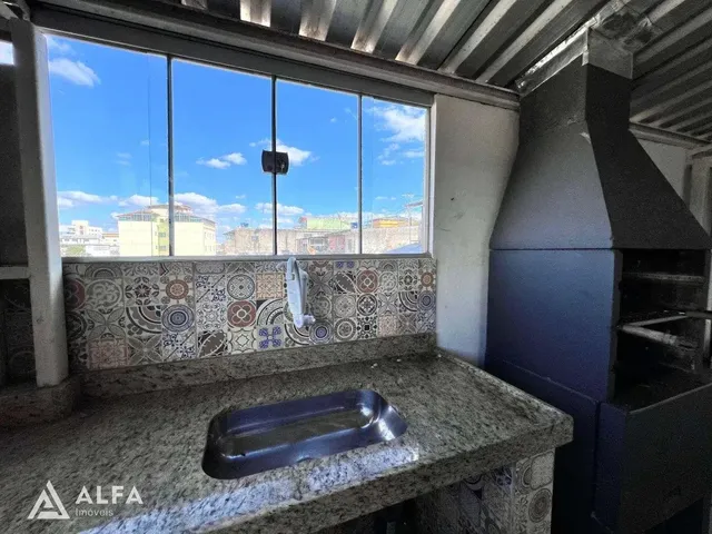 Imagem 2: Casa à venda em Barbacena, Santa Efigênia, com 3 quartos, 401m²