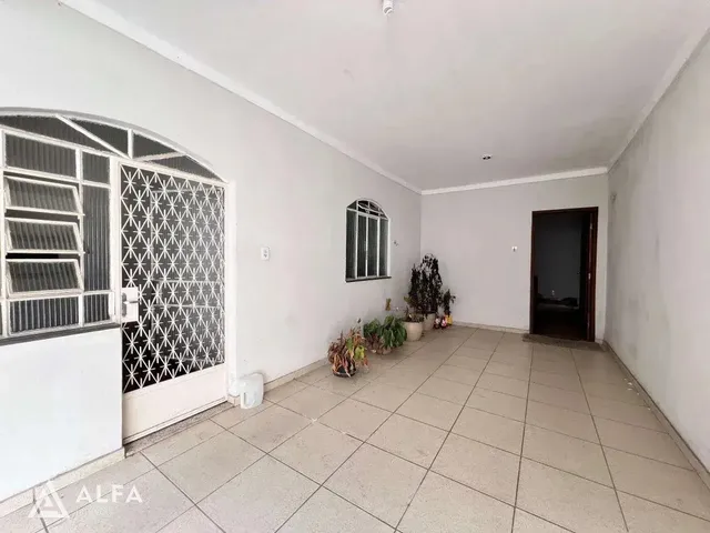 Imagem 3: Casa à venda em Barbacena, Santa Efigênia, com 3 quartos, 401m²
