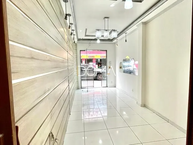 Imagem 11: Prédio comercial no centro da cidade