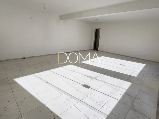 Imagem 5: Prédio comercial no centro da cidade