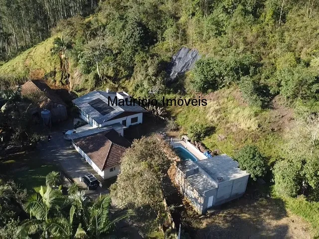Imagem 1: Sitio com 3,5 hectares na Localidade Ribeirão Alegre, Salete, S.C. com duas casas com