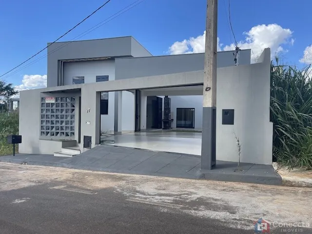 Imagem: Casa de Alto Padrão à Venda em Patos de