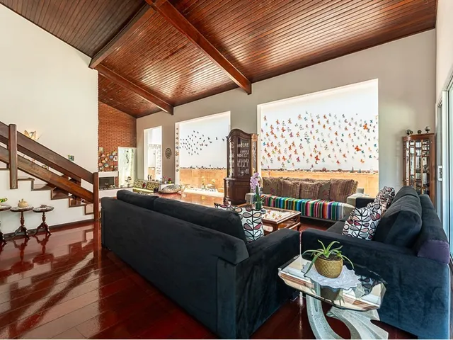 Imagem 9: Casa À Venda em Cotia, Granja Viana, com 6 Quartos, 708M²