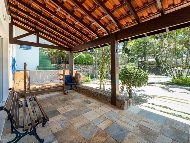 Imagem 8: Casa À Venda em Cotia, Granja Viana, com 6 Quartos, 708M²