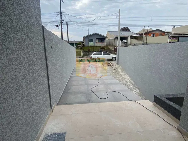 Imagem 5: Sobrado À Venda em Quatro Barras, Borda do Campo, com 3 Quartos, 139M²