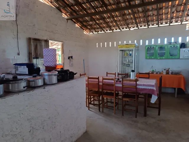 Imagem 14: Sitio à venda em Fortim-CE, bairro Pontal do Maceió: 3 quartos, 2 salas, 1 vaga de