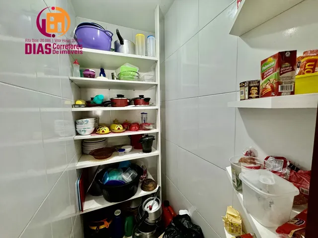 Imagem 5: Vendo em Super Oportunidade e exclusividade Casa Duplex com 300m2, piscina, 6/4, 2