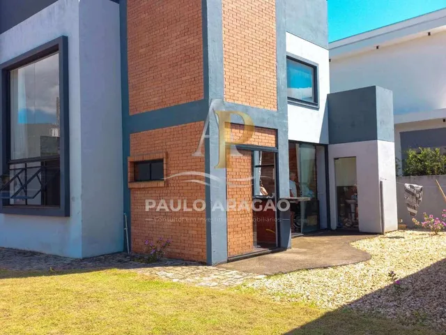 Imagem: Casa de Condomínio À Venda em Camboriú