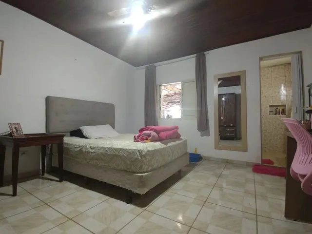 Imagem 5: Chácara À Venda em Araçoiaba da Serra-Sp, 3 Quartos, 1 Suíte, 1 Sala, 2 Banheiros, 2