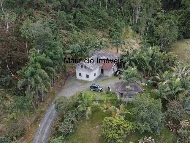Imagem 12: Sitio com 4,5 hectares, localidade de Bela Vista, Taió, S.C. com uma cachoeira, casa de