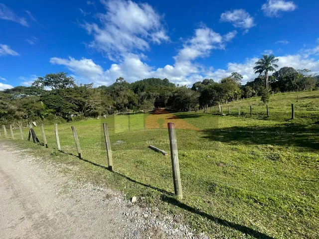 Imagem 3: Terreno à venda no bairro Ratones, Florianópolis/SC