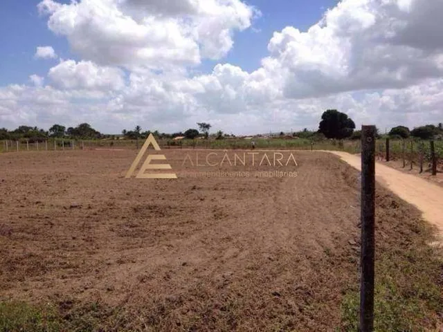 Imagem: O terreno possui 465m² de Área e está localizado em