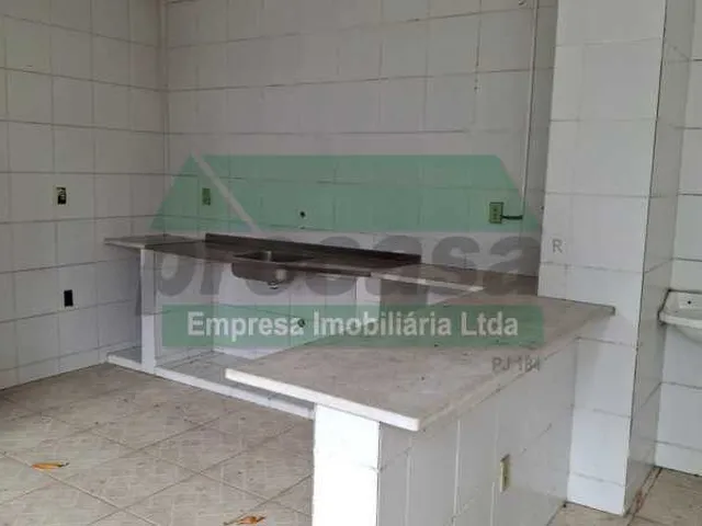 Imagem 8: Casa : / Comercial / Parque Dez de Novembro