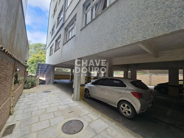 Imagem 10: Apartamento reformado de 2 quartos (sendo 1 Suíte), para venda no Alto em Teresópolis