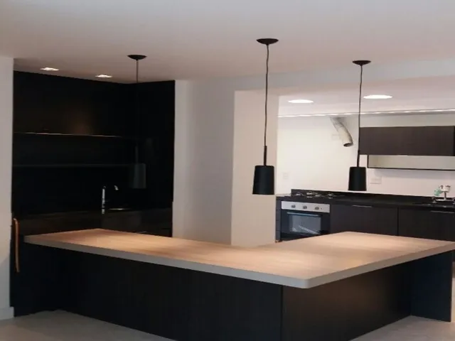Imagem: Apto Reformado - 02 Dorm Sendo 1 Suite