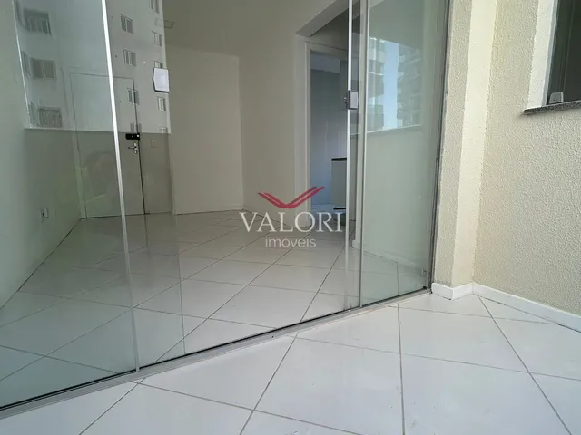 Imagem: Apartamento à venda no bairro Itapuã