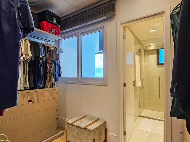 Imagem 7: APARTAMENTO ANDAR ALTÍSSIMO NO MANSÃO BAHIANO DE TÊNIS COM 3 SUÍTES MASTER COM CLOSET