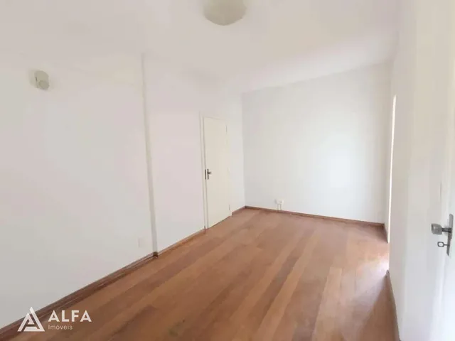 Imagem 9: 3 Quartos com Planejados e Suíte: Apartamento em Localização Privilegiada