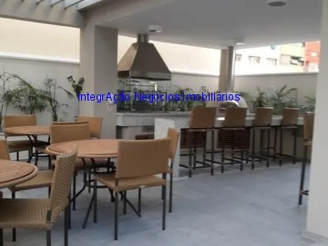 Imagem 10: Condomínio com área de lazer completa com sauna, salão gourmet, piscina com raia