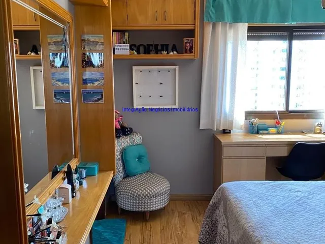 Imagem 15: Apartamento 276m², 04 dormitórios (sendo suítes), 05 banheiros e 03 vagas na garagem