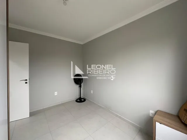 Imagem 2: Apartamento com 2 dormitórios, 70 m² à venda no bairro Padre Martinho Stein em