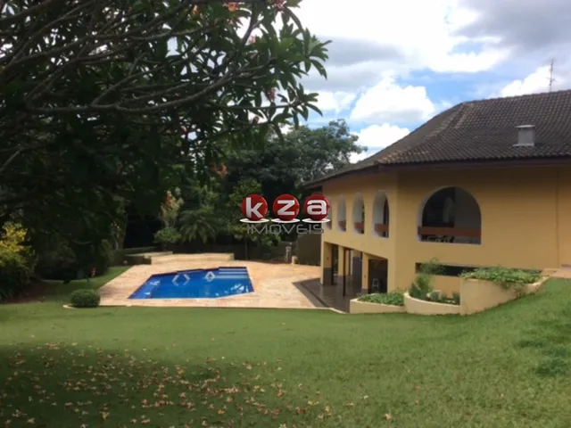 Imagem: Luxuosa Casa em Condomínio à Venda em
