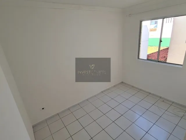 Imagem 3: Apartamento à venda com 2 quartos no bairro Sítio Cercado em Curitiba-PR. As melhores