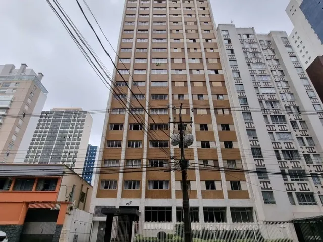 Imagem: Amplo Apartamento com 4 quartos à meia