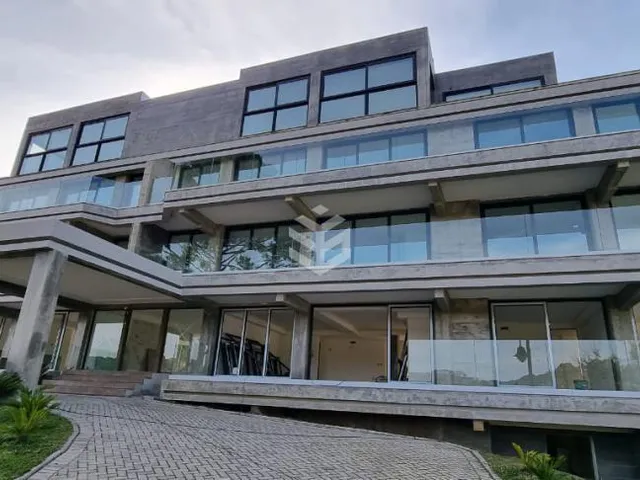 Imagem: Apartamento de 3 Suítes em Condomínio