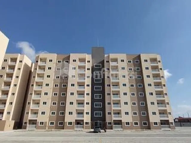 Imagem 2: Apartamento À Venda no Tabapua em Caucaia/Ce