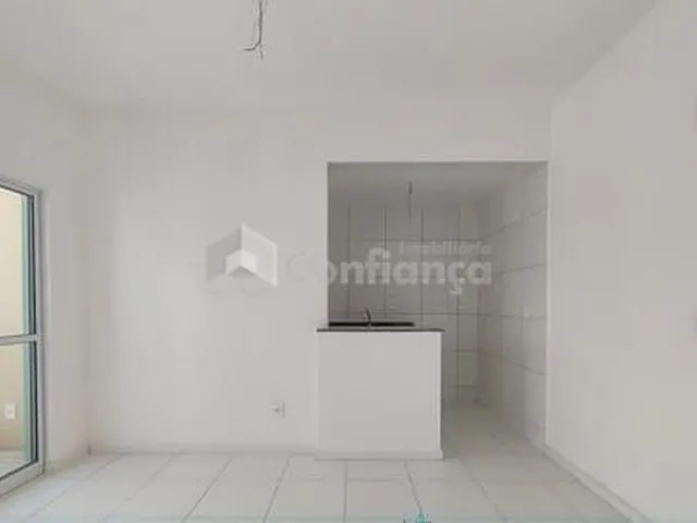 Imagem 4: Apartamento À Venda no Tabapua em Caucaia/Ce