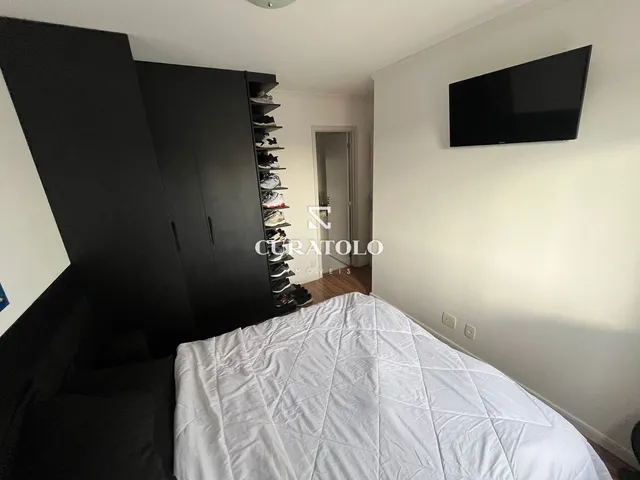 Imagem 2: Apartamento à venda, de 2 quartos com 1 vaga e varanda na Vila...