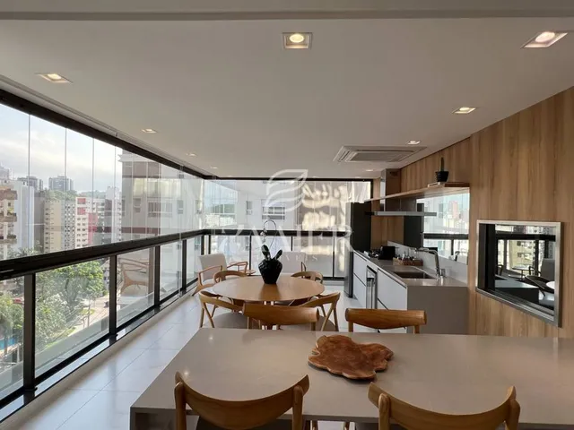 Imagem 9: Apartamento com 4 quartos, América - Joinville