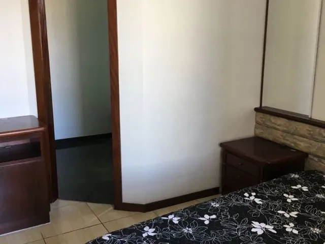 Imagem 11: Apto Semi Mobiliado - 01 Suite + 02 Qtos - Centro