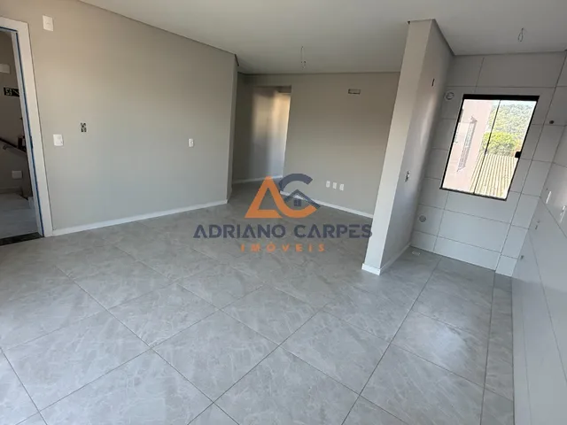 Imagem 8: Apartamento NOVO de dois dormitórios, sendo uma suíte, sacada com churrasqueira e uma