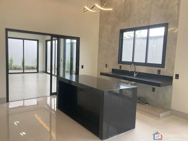Imagem 13: Casa Moderna à Venda com 3 Quartos (1 Suíte) e Área Gourmet – 300m² no Bairro