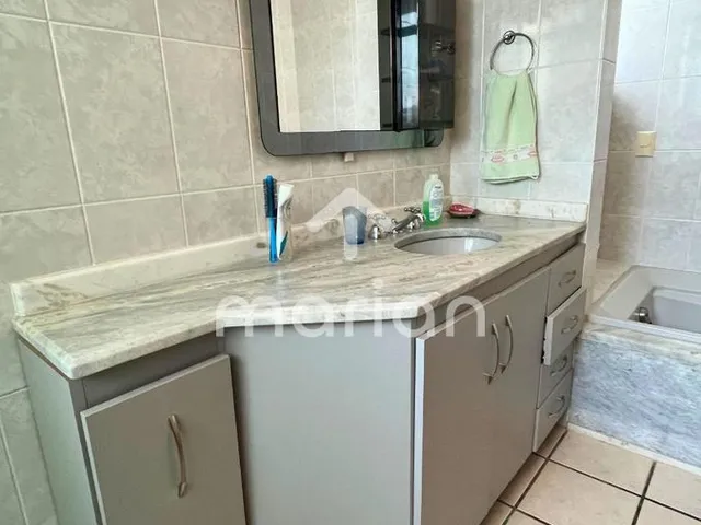 Imagem 2: Apartamento com 4 Quartos, Centro - Balneário Piçarras