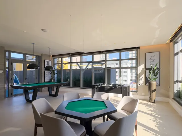 Imagem 13: Apartamento Padrão com 2 quartos, 72 m² privativos, no Centro, Curitiba - PR