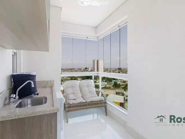 Imagem 3: Apartamento à Venda com 3 Quartos sendo 1 Suíte e 2 Demi-suite, com Móveis Planejados