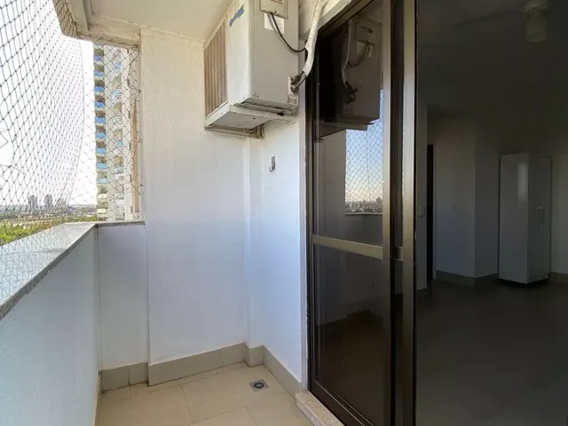 Imagem 6: Apartamento à Venda com 2 Quartos, sendo 1 suíte no Bairro Centro Politico