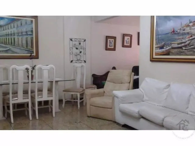 Imagem 15: Amplo Apartamento em Localização Privilegiada: 3 Quartos, 2 Suítes e Infraestrutura