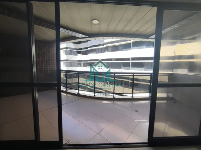 Imagem 7: Apartamento com vista Mar com 3 Suítes, 194m², hidromassagem, 4 Vagas com ótima