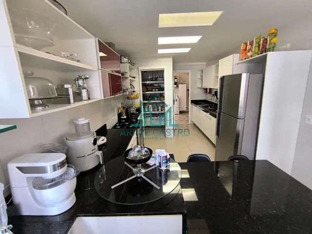 Imagem 8: Apartamento com 4 Quartos com 251M² na Primeira Quadra da Praia de Ponta Verde - Maceió