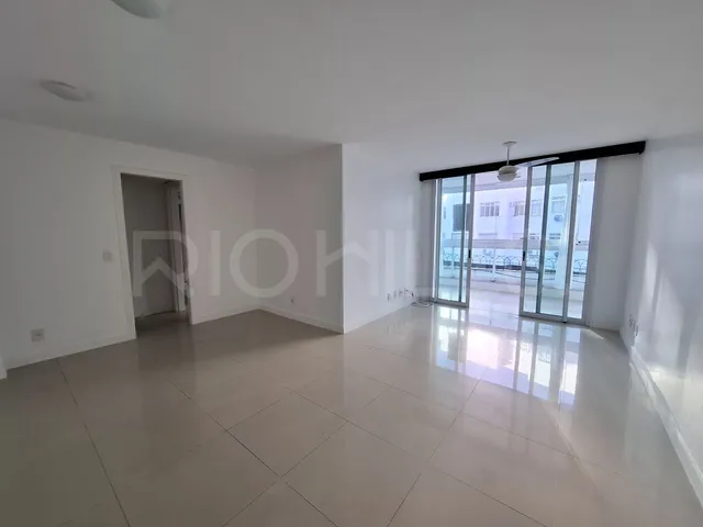 Imagem: O apartamento possui 3 Dormitórios, 3 Suítes, 3
