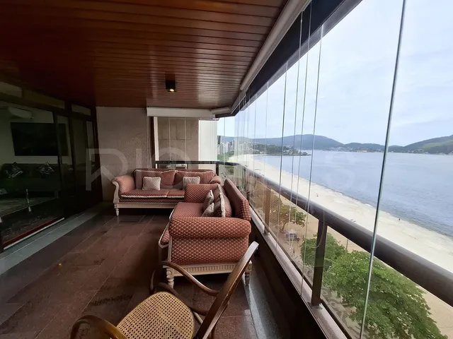Imagem 3: Apartamento de 4 quartos à venda no Cala Di Volpe, com 450m², na Praia de Icaraí