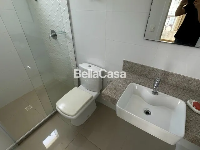 Imagem 3: Apartamento a Venda 3 Quartos no Centro de Guarapari. Edifício com Área de Lazer