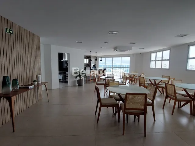Imagem 14: Apartamento a Venda 3 Quartos no Centro de Guarapari. Edifício com Área de Lazer